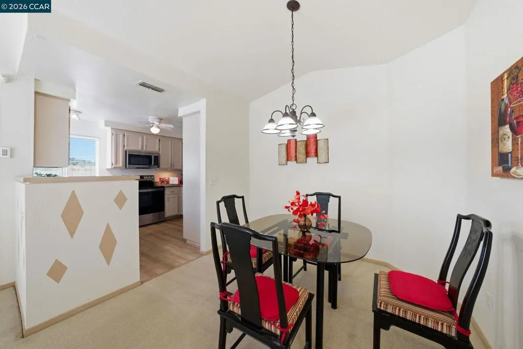 139 139 Tuscany Ct, Hercules, California 94547 home-pic-14