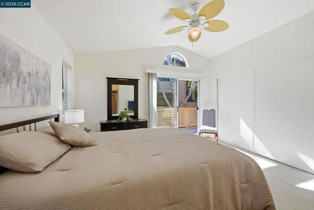 139 139 Tuscany Ct, Hercules, California 94547 home-pic-25