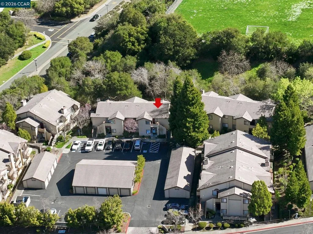 139 139 Tuscany Ct, Hercules, California 94547 home-pic-52