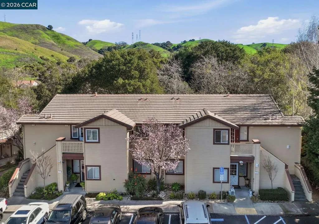 139 139 Tuscany Ct, Hercules, California 94547 home-pic-5