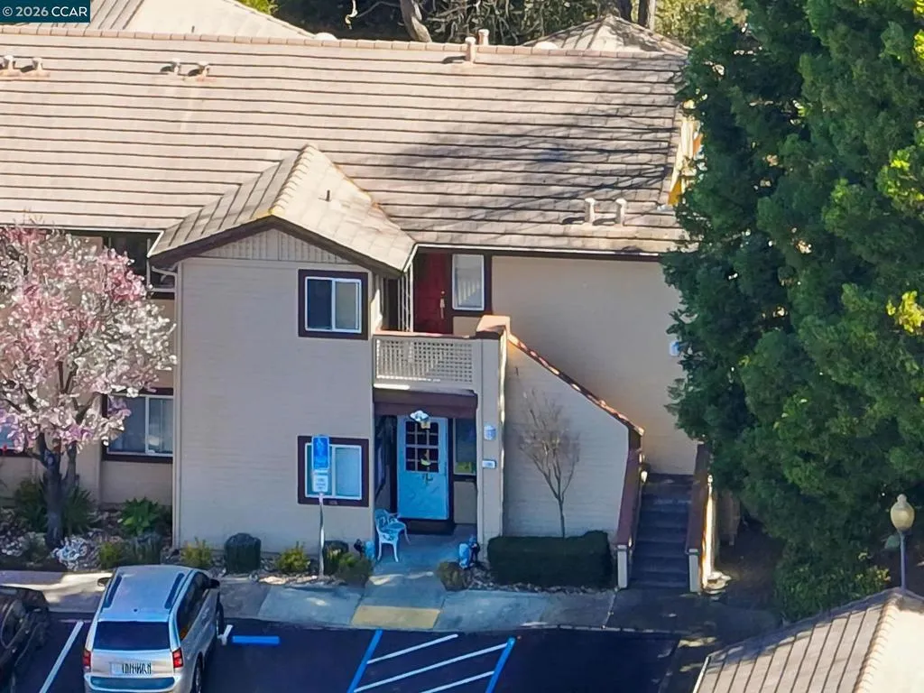 139 139 Tuscany Ct, Hercules, California 94547 home-pic-44