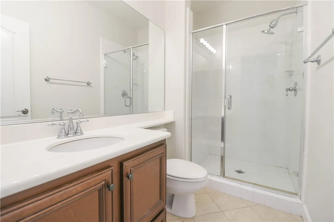 2850 N Stone Pine, Santa Ana, California 92706 home-pic-29