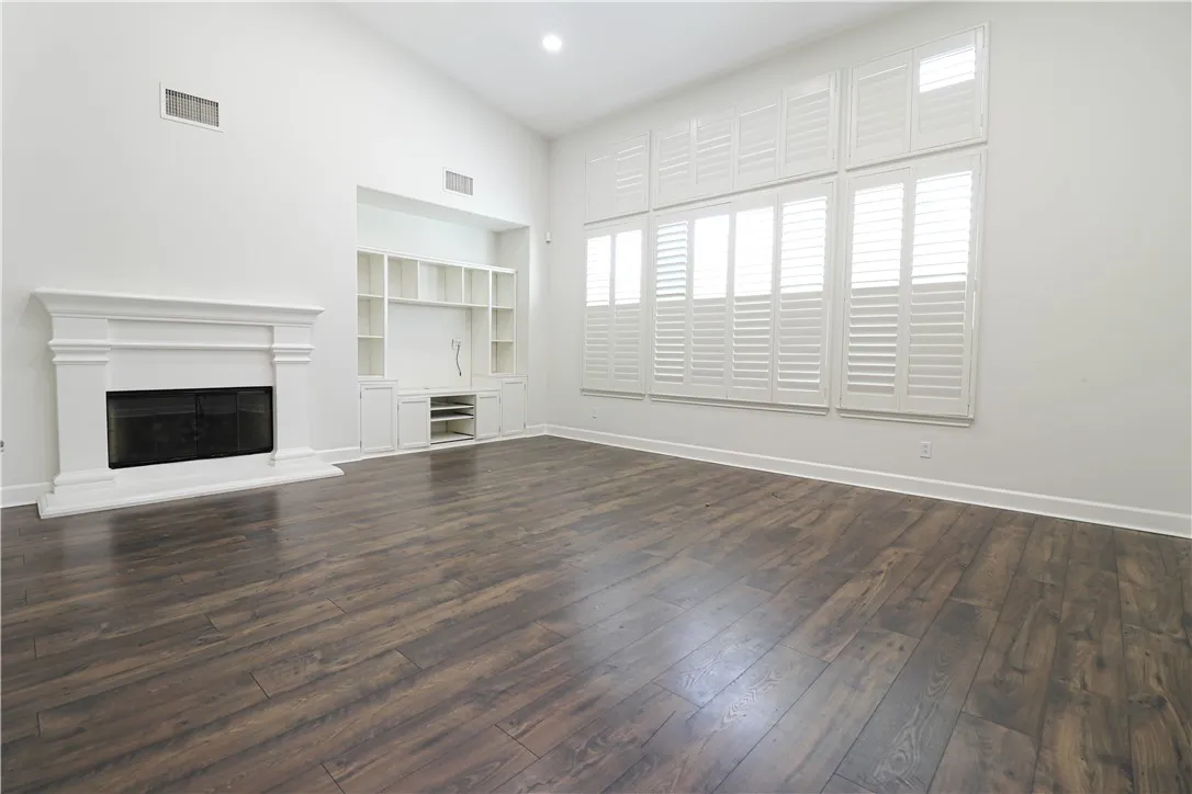 2850 N Stone Pine, Santa Ana, California 92706 home-pic-15