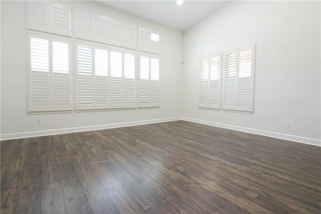 2850 N Stone Pine, Santa Ana, California 92706 home-pic-34