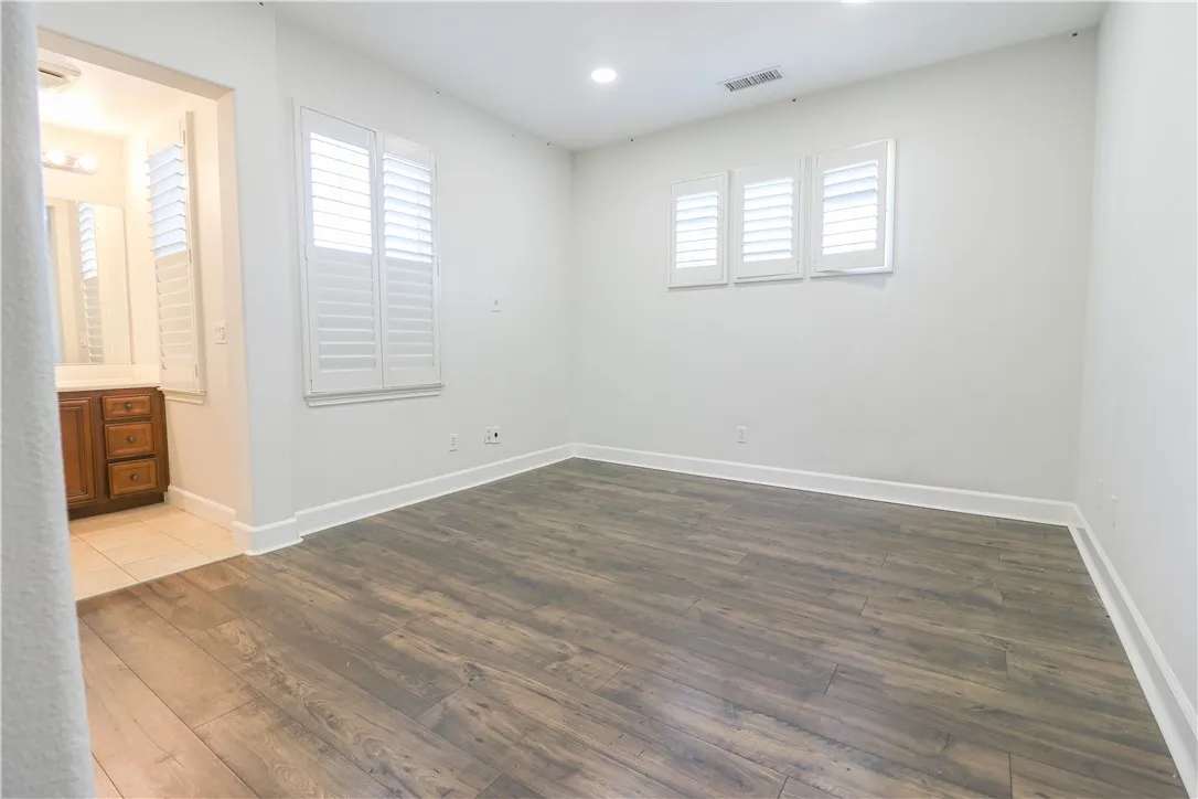 2850 N Stone Pine, Santa Ana, California 92706 home-pic-26