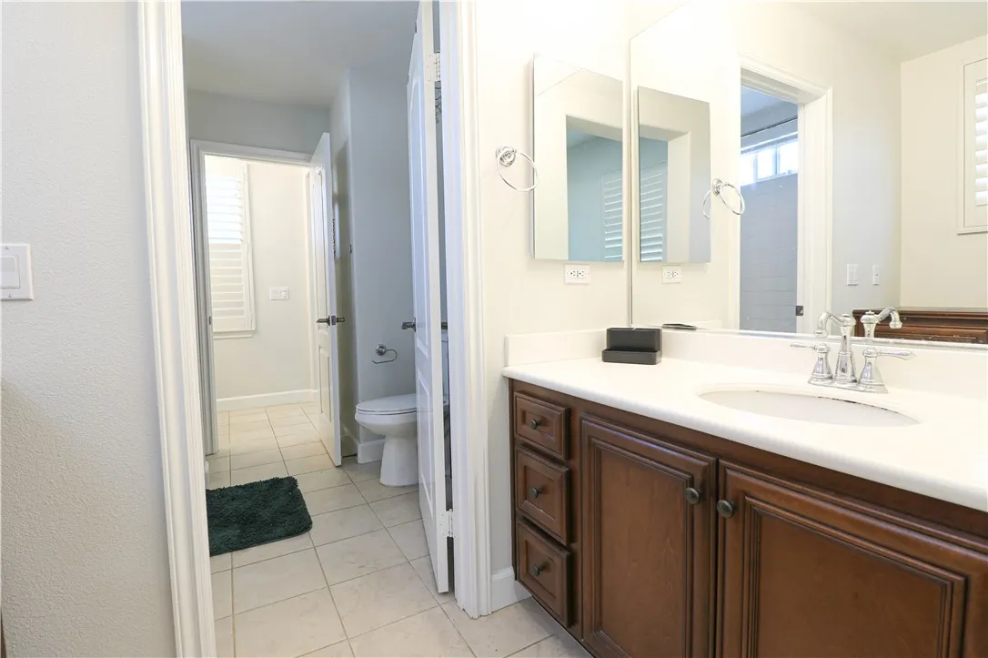 2850 N Stone Pine, Santa Ana, California 92706 home-pic-22