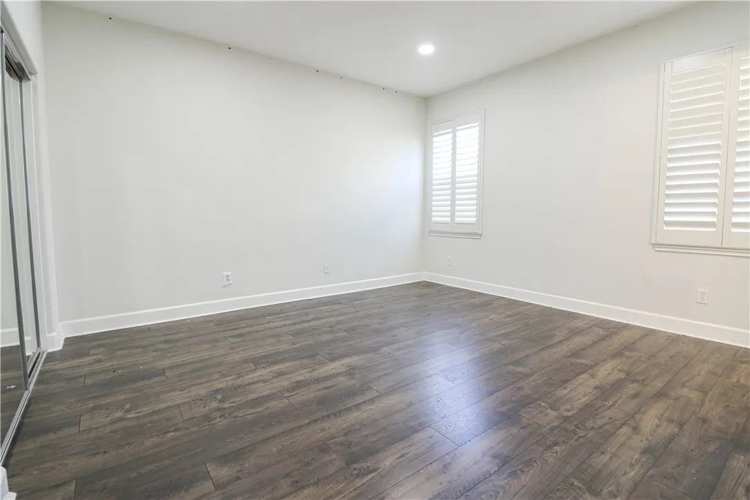 2850 N Stone Pine, Santa Ana, California 92706 home-pic-20