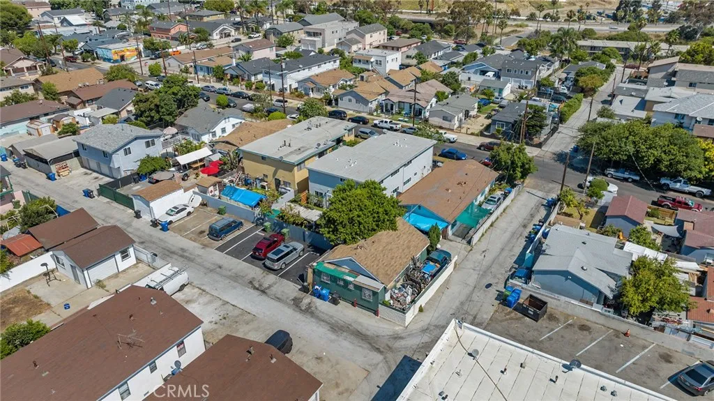 233 W Oliver Street, San Pedro, California 90731 home-pic-8