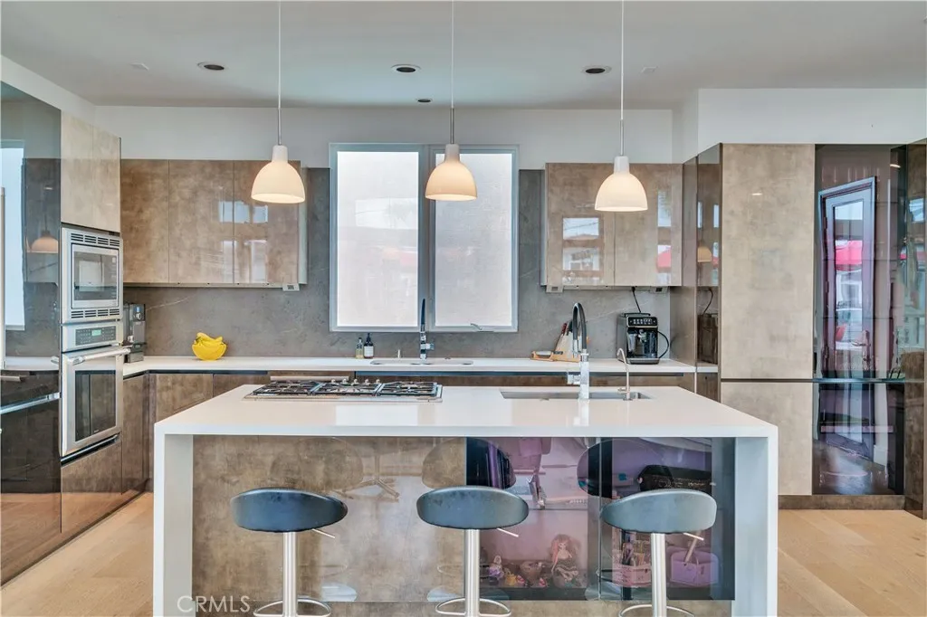719 1st Place, Hermosa Beach, California 90254 home-pic-21