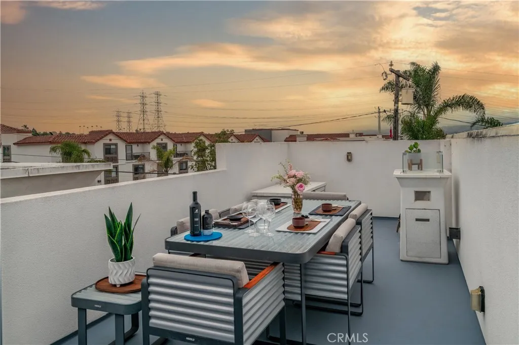 719 1st Place, Hermosa Beach, California 90254 home-pic-68