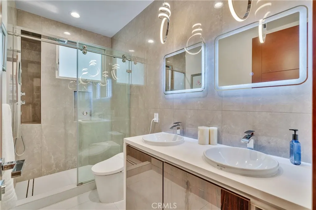 719 1st Place, Hermosa Beach, California 90254 home-pic-38