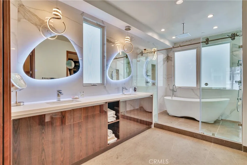 719 1st Place, Hermosa Beach, California 90254 home-pic-49