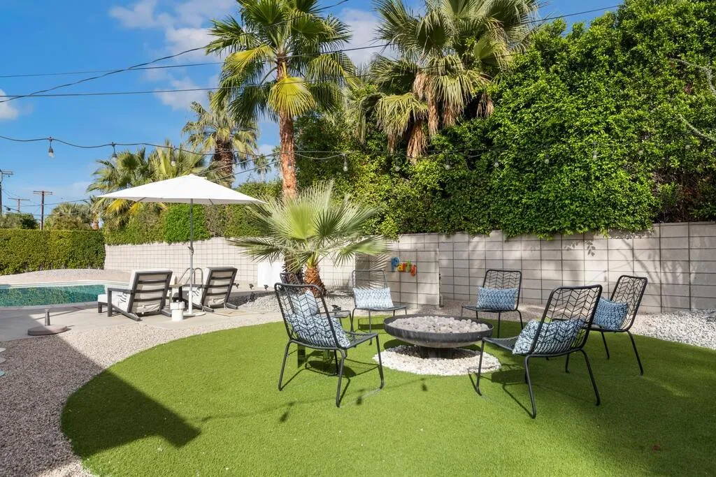 282 N Orchid Tree Lane, Palm Springs, California 92262 home-pic-34