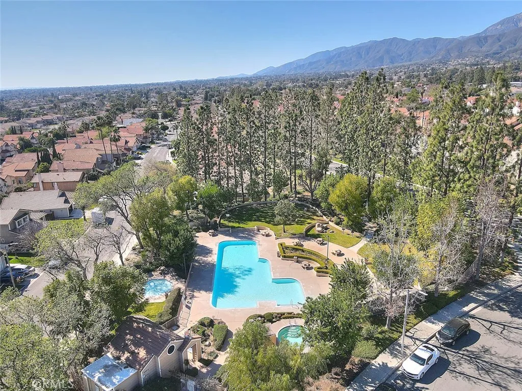 10211 Corkwood Court, Rancho Cucamonga, California 91737 home-pic-38