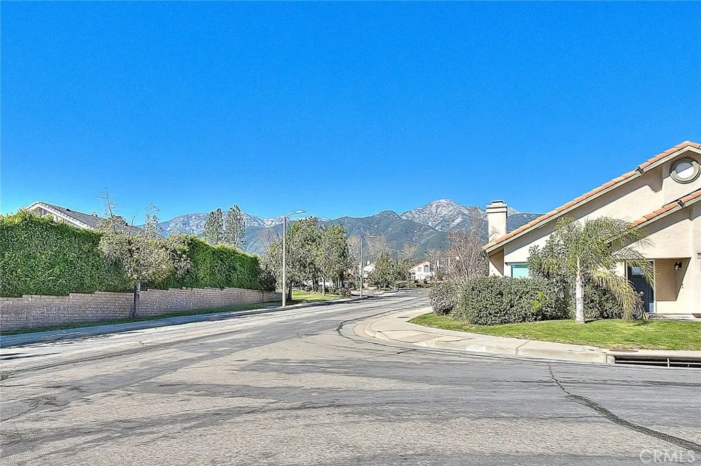 10211 Corkwood Court, Rancho Cucamonga, California 91737 home-pic-34