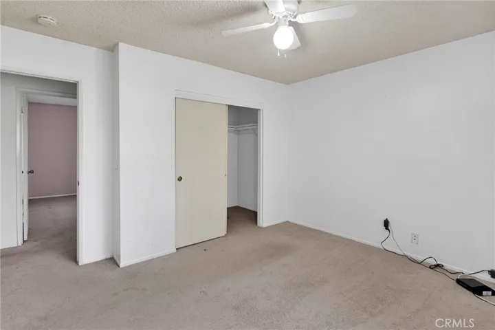 11591 Kiowa Road, Apple Valley, California 92308