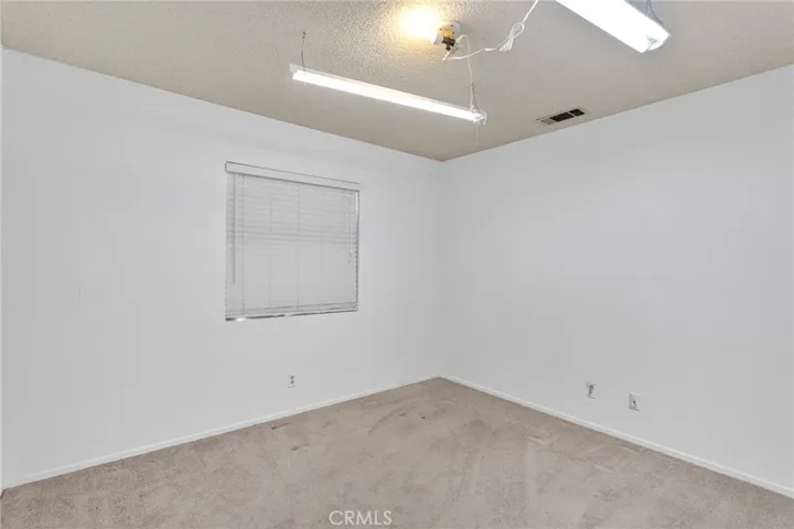 11591 Kiowa Road, Apple Valley, California 92308