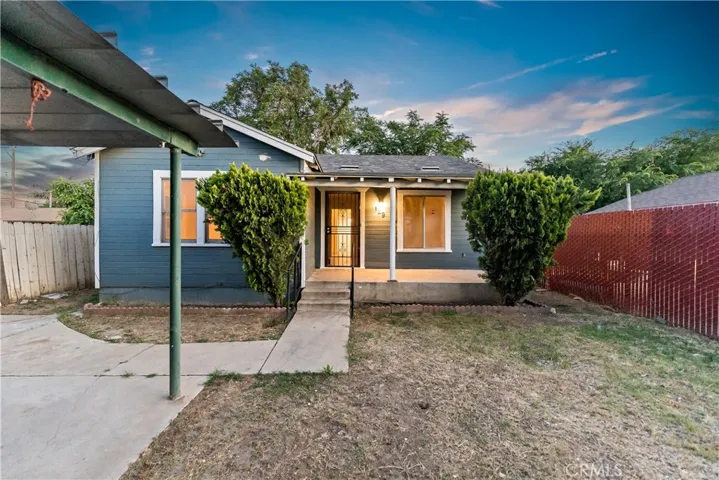 129 W Atchison, Fresno, California 93706