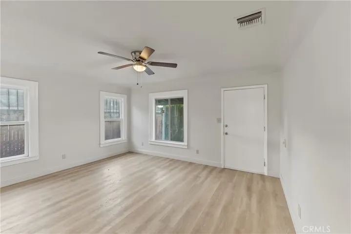 Living Room Picture 2 - Without Virtual Staging