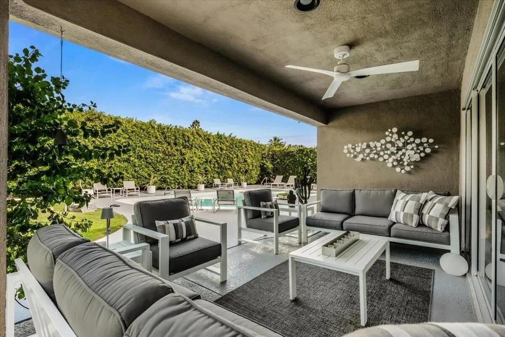 1606 E Via Estrella, Palm Springs, California 92264 home-pic-44