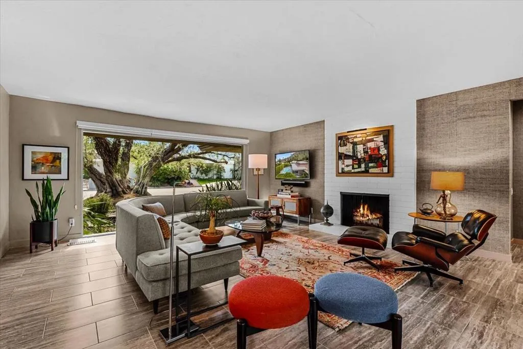 1606 E Via Estrella, Palm Springs, California 92264 home-pic-18