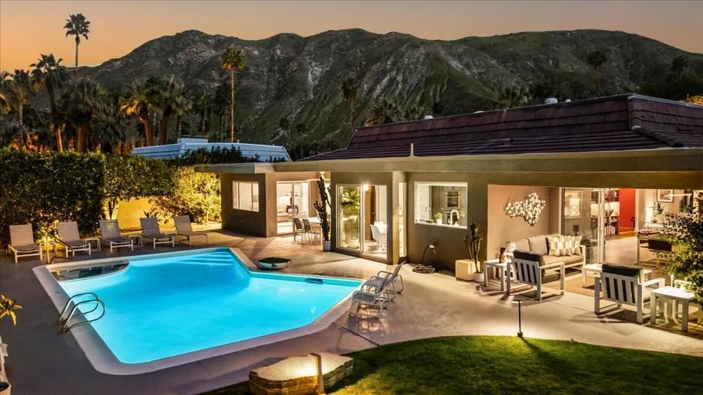 1606 E Via Estrella, Palm Springs, California 92264 home-pic-4