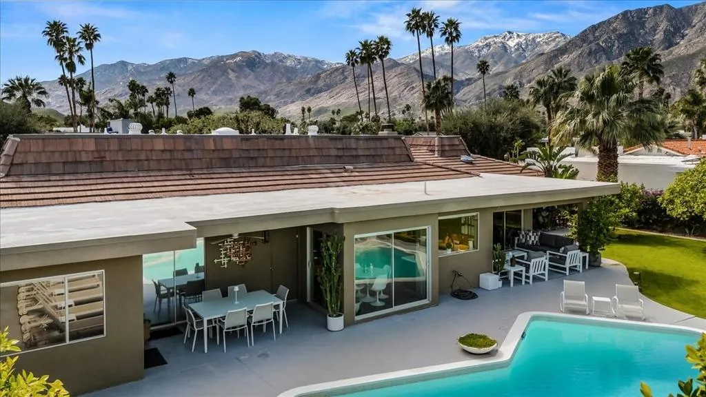1606 E Via Estrella, Palm Springs, California 92264 home-pic-51