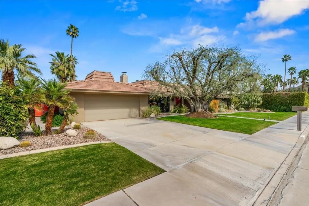1606 E Via Estrella, Palm Springs, California 92264 home-pic-49