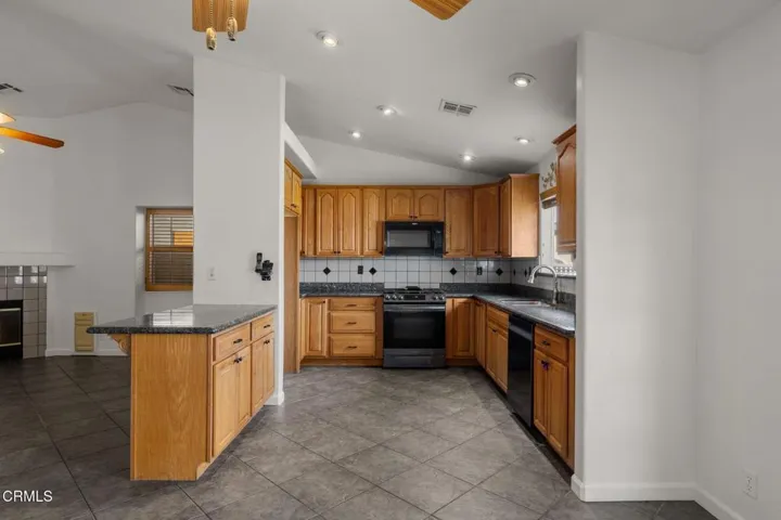 18-web-or-mls-3212-chuckwagon-st