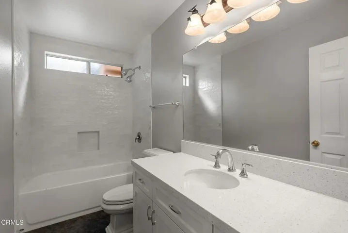 33-web-or-mls-3212-chuckwagon-st