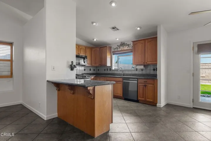 15-web-or-mls-3212-chuckwagon-st