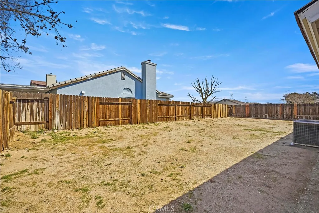 13041 Stanford Drive, Victorville, California 92392 home-pic-40