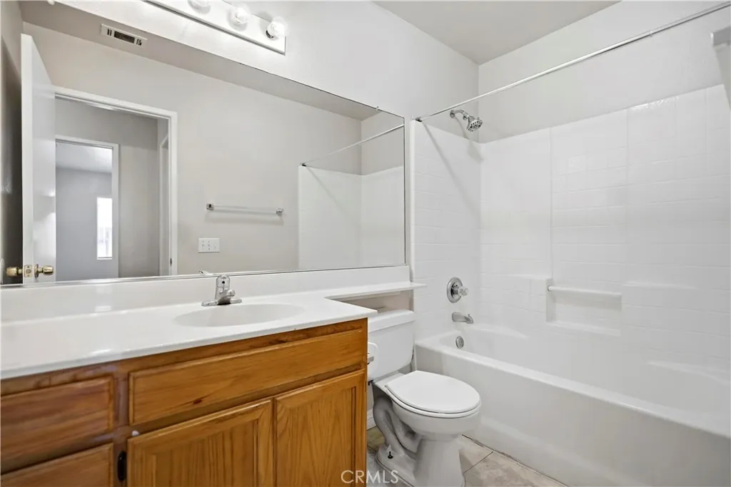 13041 Stanford Drive, Victorville, California 92392 home-pic-34