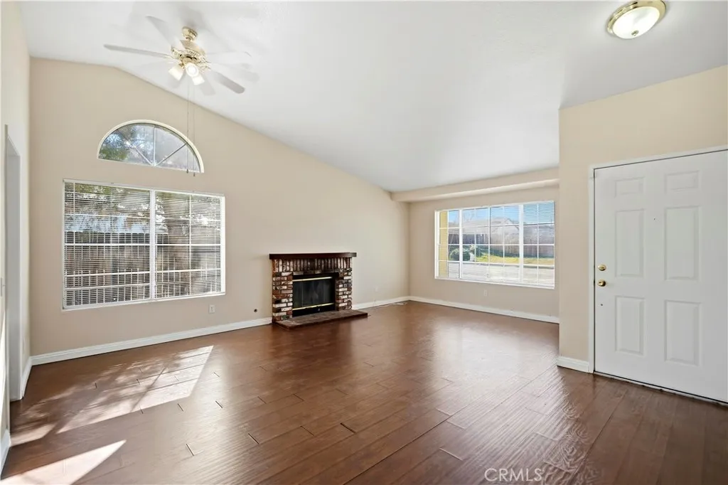 13041 Stanford Drive, Victorville, California 92392 home-pic-13
