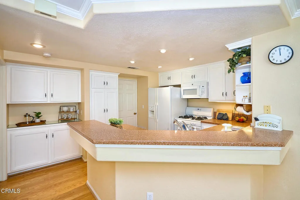 7050 Paseo Encantada, Camarillo, California 93012 home-pic-21