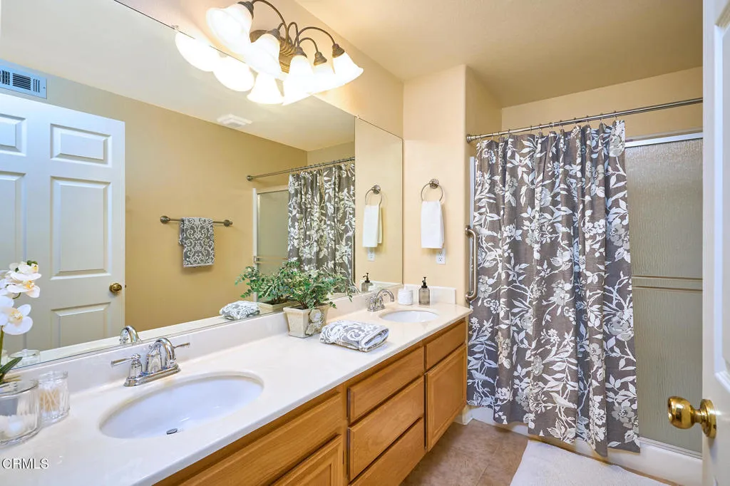 7050 Paseo Encantada, Camarillo, California 93012 home-pic-34