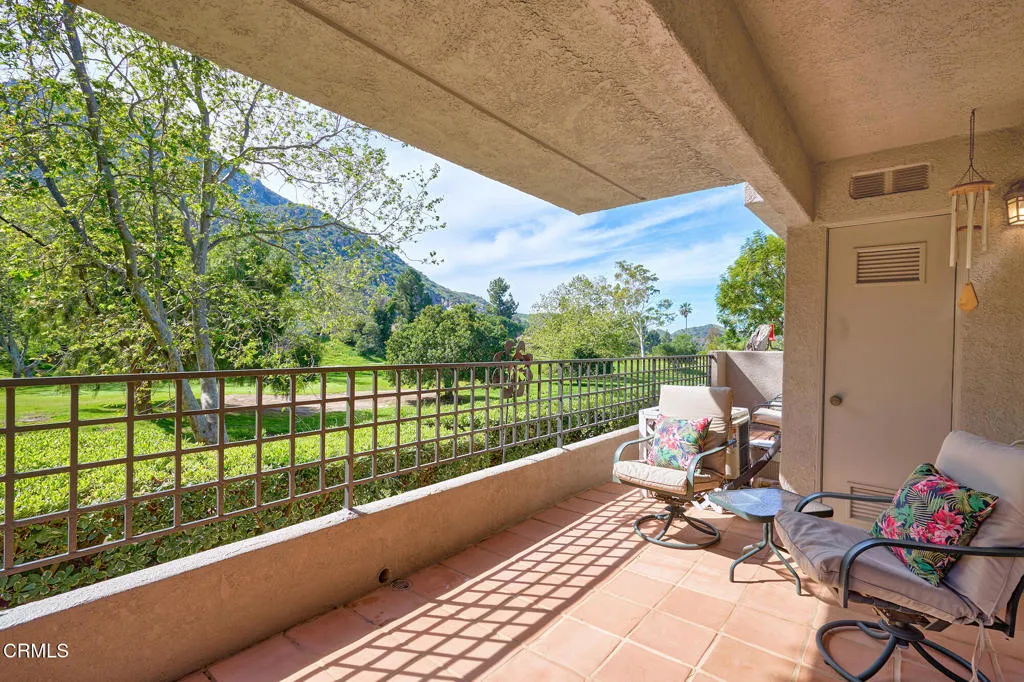 7050 Paseo Encantada, Camarillo, California 93012 home-pic-17