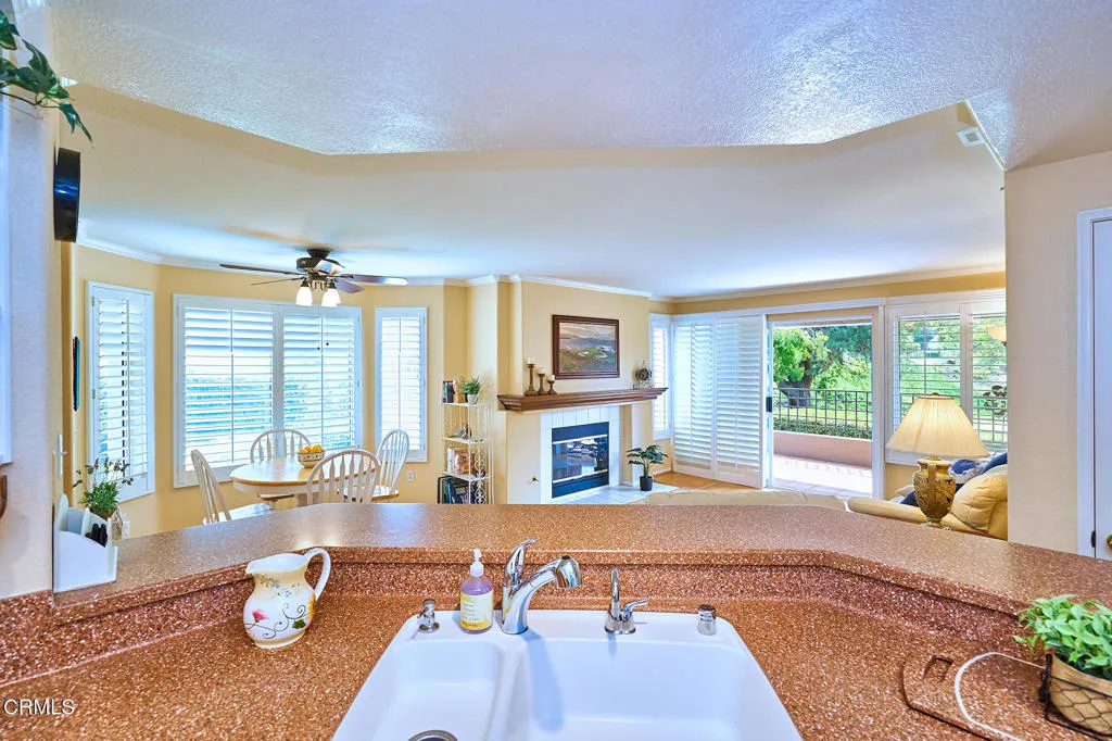 7050 Paseo Encantada, Camarillo, California 93012 home-pic-25