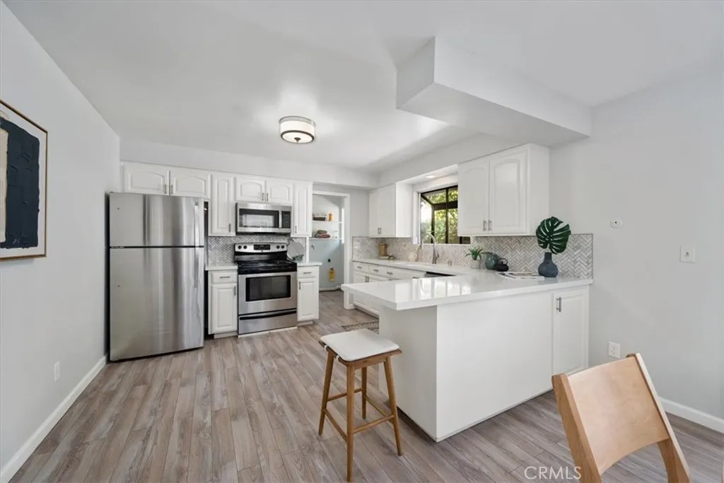 1657 Newport Avenue, Grover Beach, California 93433 home-pic-12
