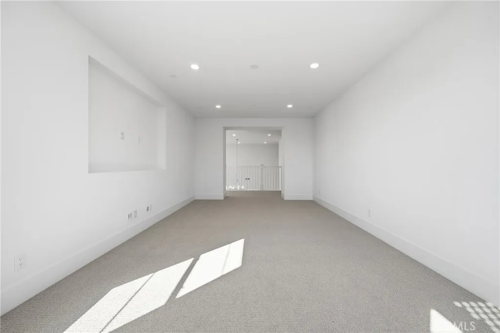5817 Sunrise Ridge Lane, Lake Forest, California 92679 home-pic-32
