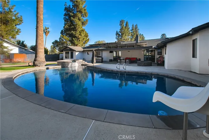 19501 Vintage Street, Northridge, California 91324