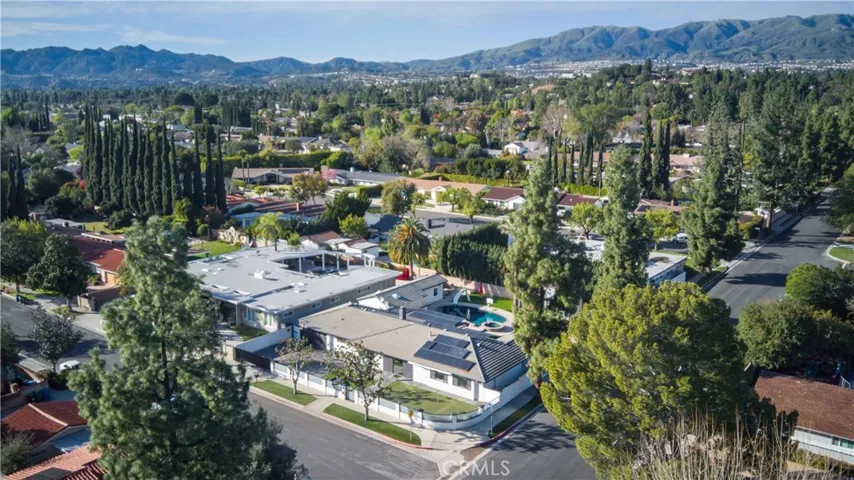19501 Vintage Street, Northridge, California 91324