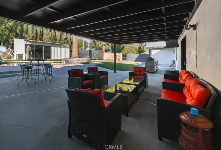 19501 Vintage Street, Northridge, California 91324