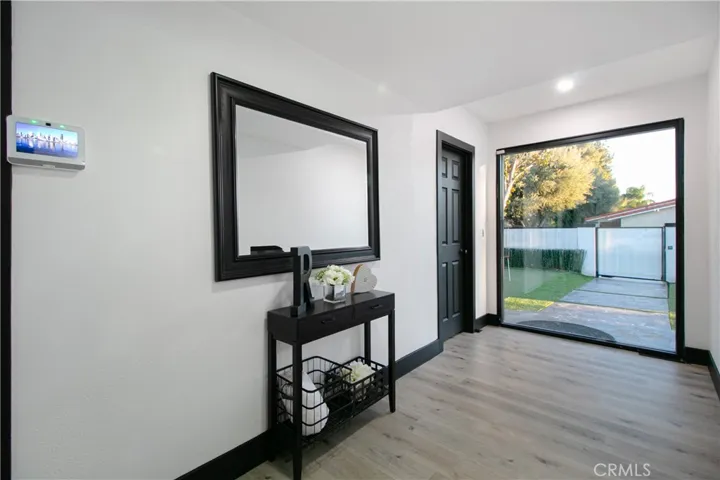 19501 Vintage Street, Northridge, California 91324