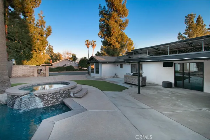 19501 Vintage Street, Northridge, California 91324