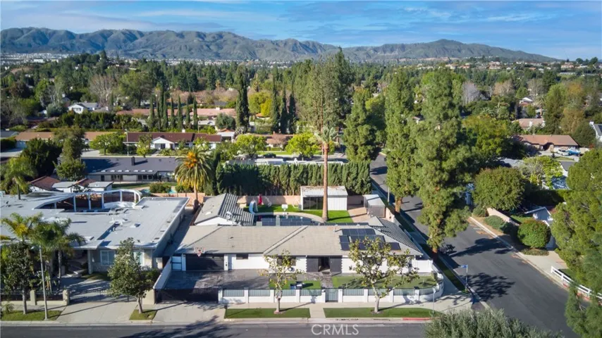19501 Vintage Street, Northridge, California 91324