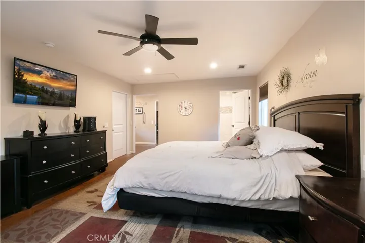 19501 Vintage Street, Northridge, California 91324