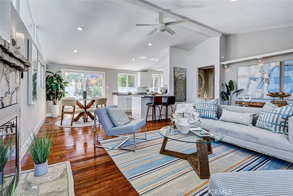 2230 Curtis, Redondo Beach, California 90278 home-pic-12