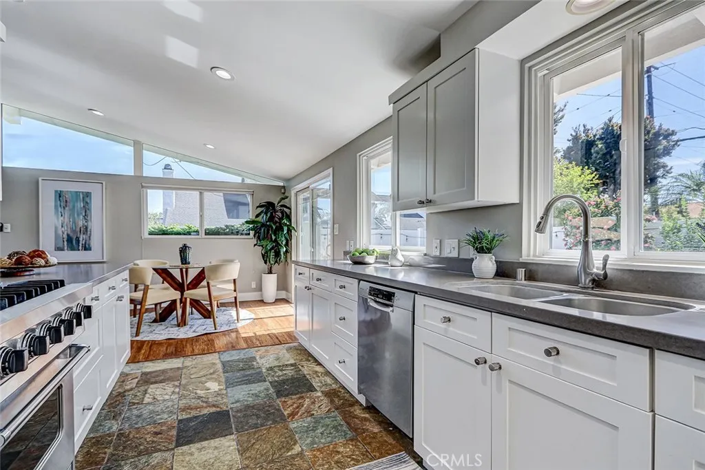 2230 Curtis, Redondo Beach, California 90278 home-pic-20