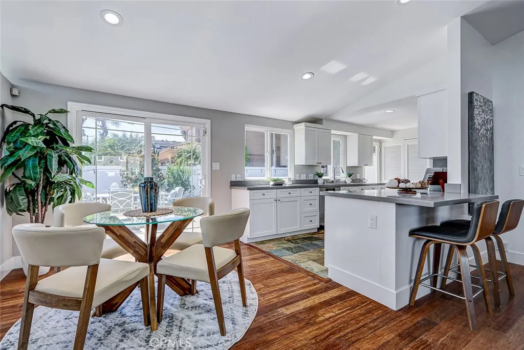 2230 Curtis, Redondo Beach, California 90278 home-pic-19